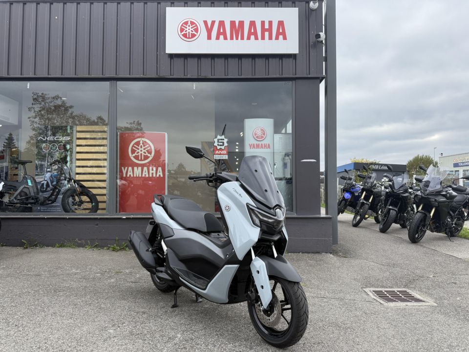 YAMAHA NMAX 125 TECH MAX 0