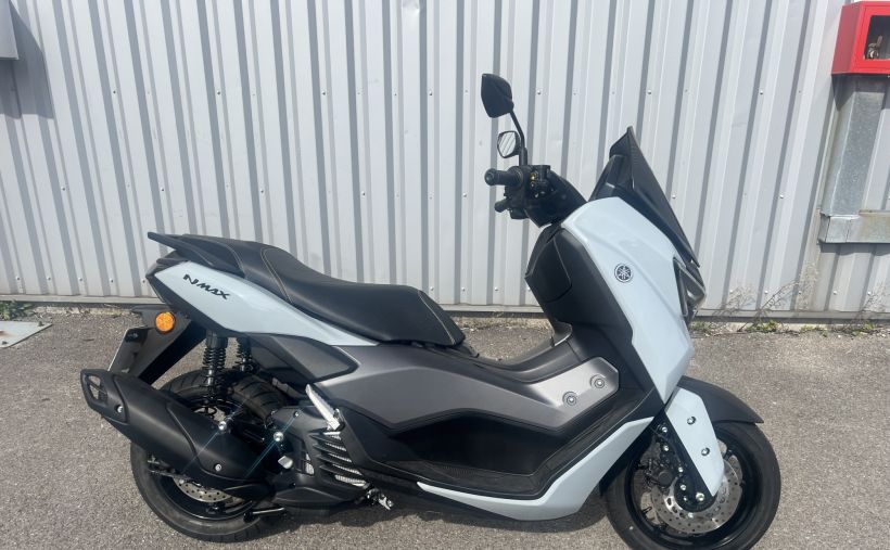 YAMAHA NMAX 125 TECH MAX 0