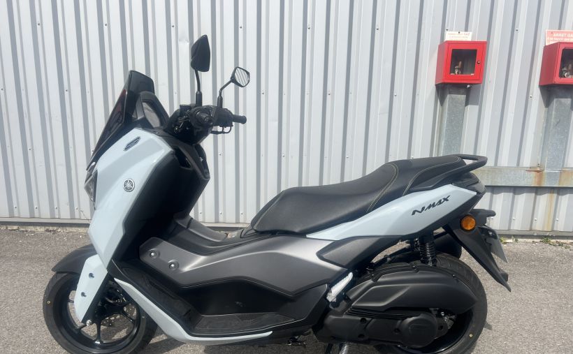YAMAHA NMAX 125 TECH MAX 18
