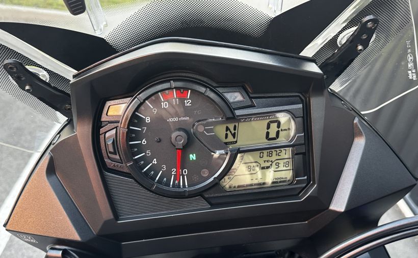 SUZUKI DL V-STROM 650XT 30