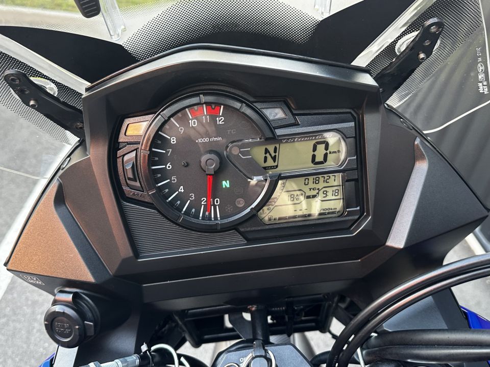 SUZUKI DL V-STROM 650XT 30