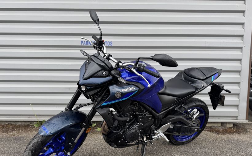 YAMAHA MT-03 1