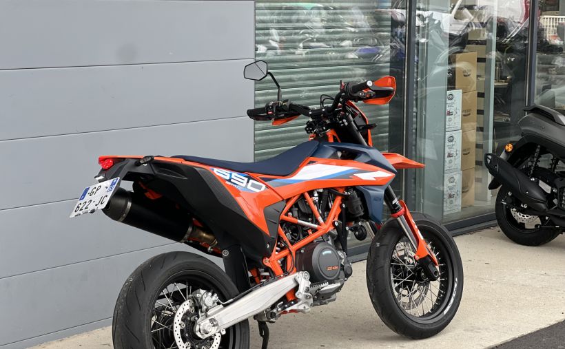 KTM 690 SMC R 2