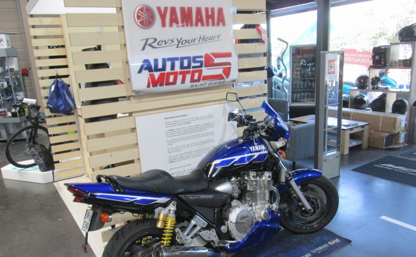 YAMAHA 1300 XJR SP 1