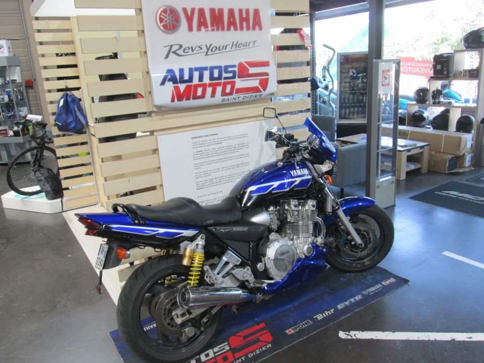 YAMAHA 1300 XJR SP 1