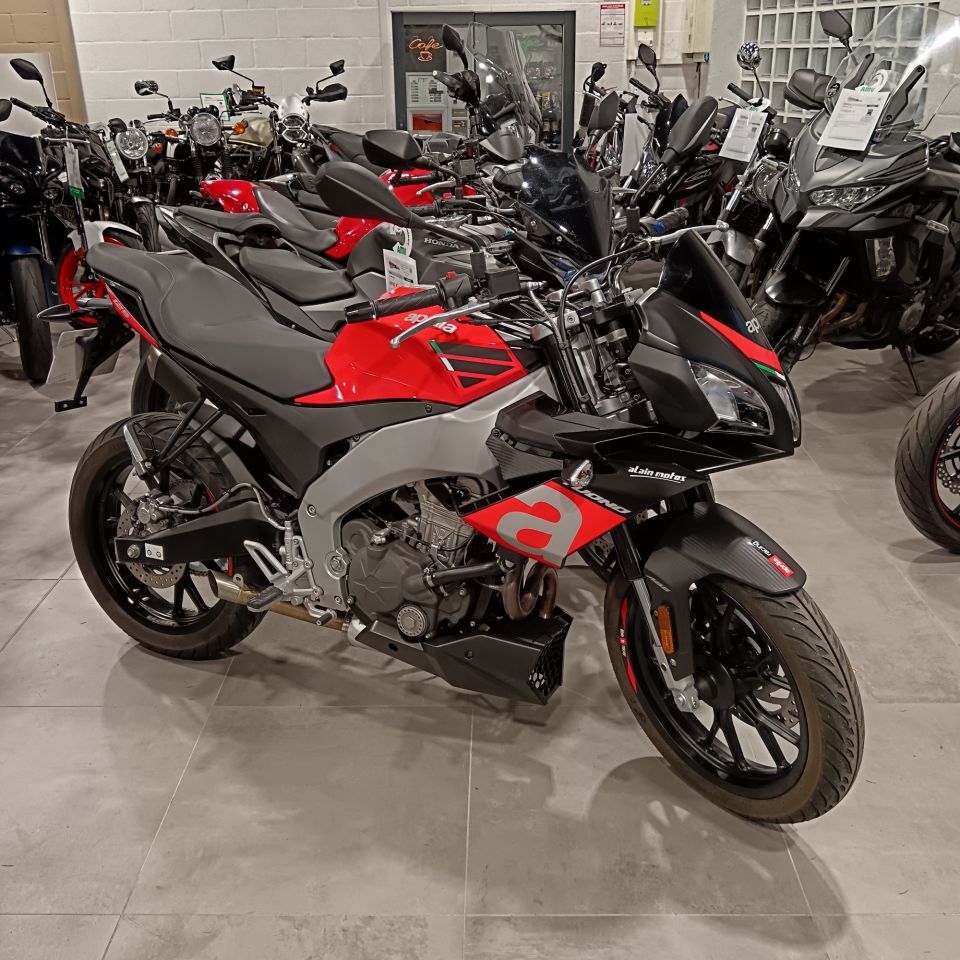 APRILIA TUONO 125 ABS 0