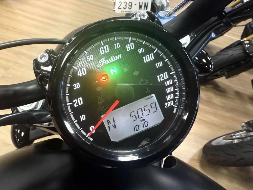 INDIAN SCOUT BOBBER 1200 27