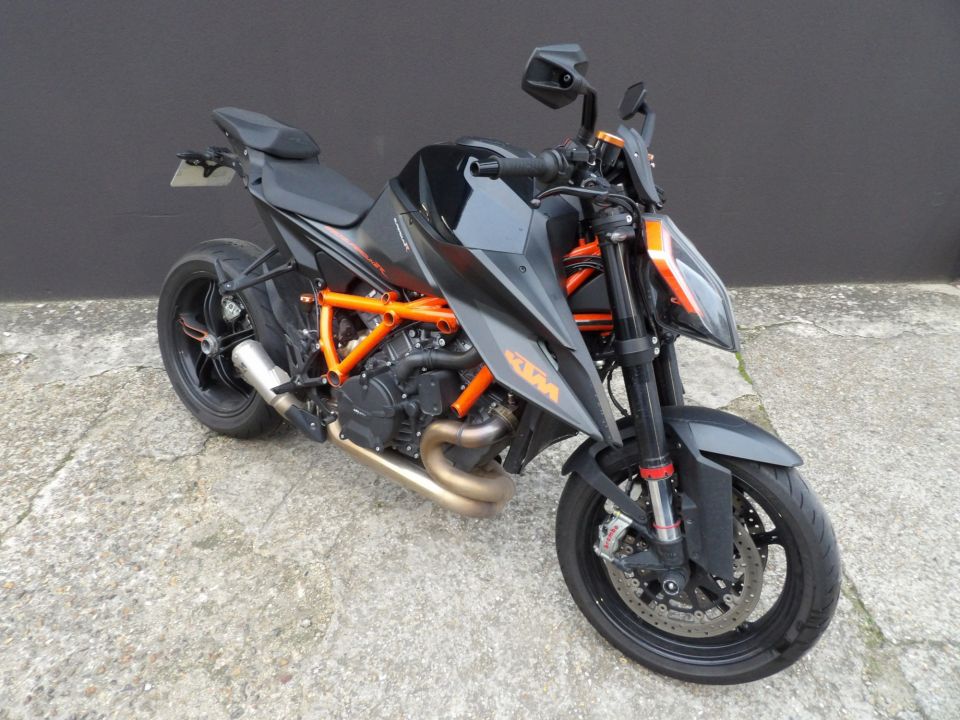 KTM 1290 SUPER DUKE R 0