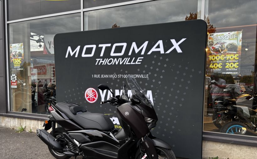 YAMAHA XMAX 125 TECH MAX + 2