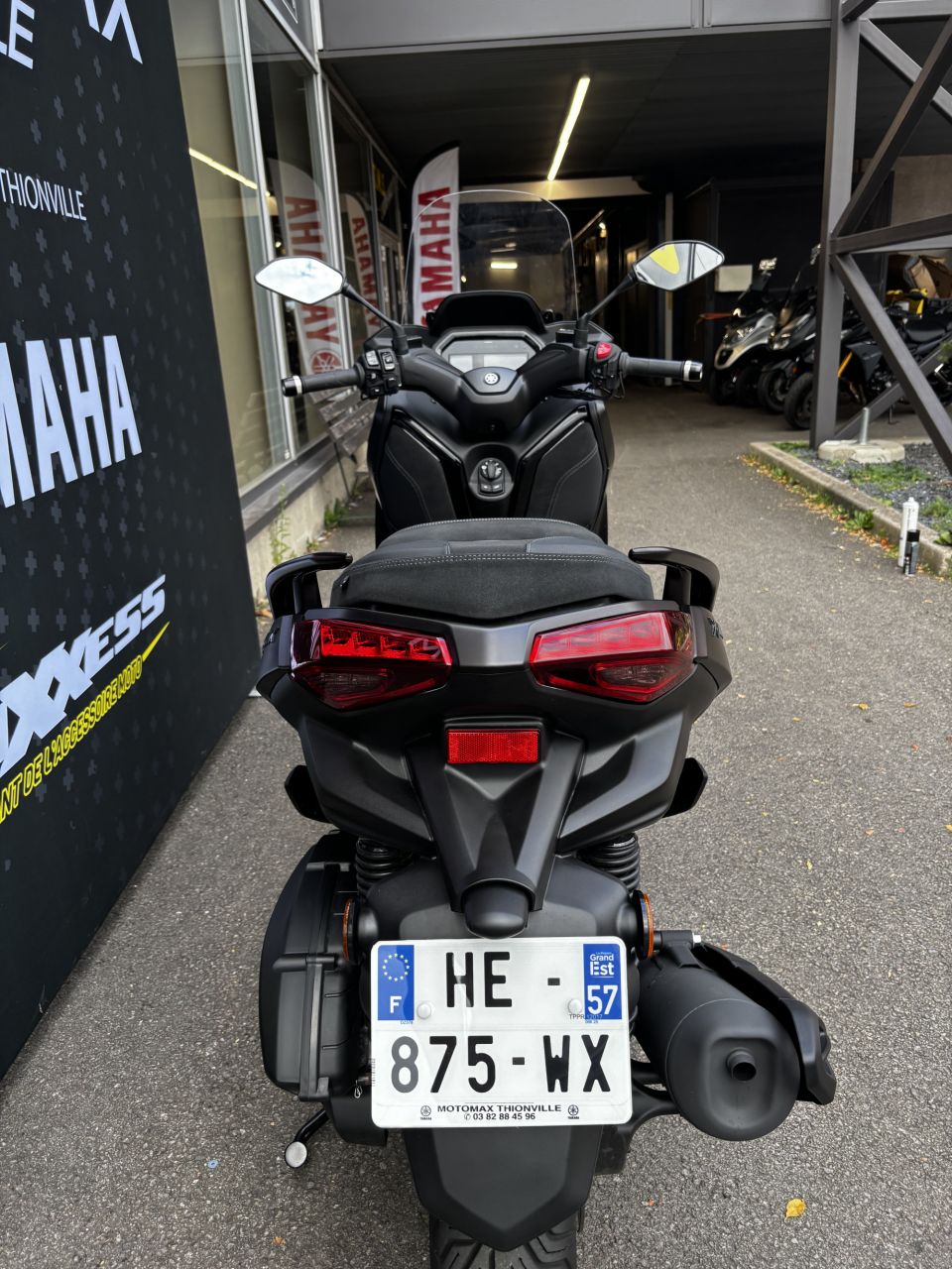YAMAHA XMAX 125 TECH MAX + 5