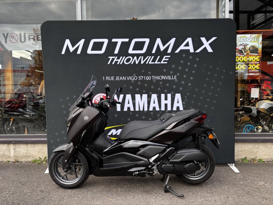 YAMAHA XMAX 125 TECH MAX + 7