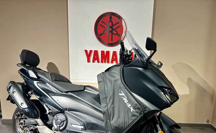 YAMAHA XP T-MAX 560 1