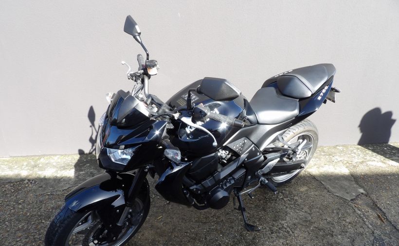 KAWASAKI Z 750 4
