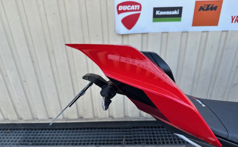 DUCATI PANIGALE V4 R 5
