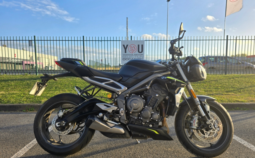 TRIUMPH STREET TRIPLE 765 RS 0