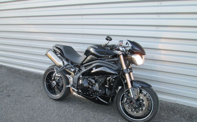 TRIUMPH SPEED TRIPLE 1050 0
