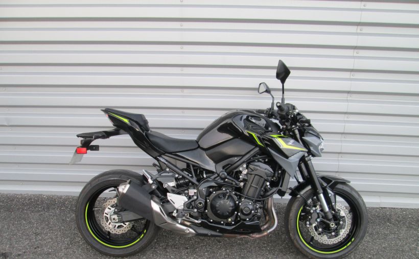 KAWASAKI Z900 SE 8