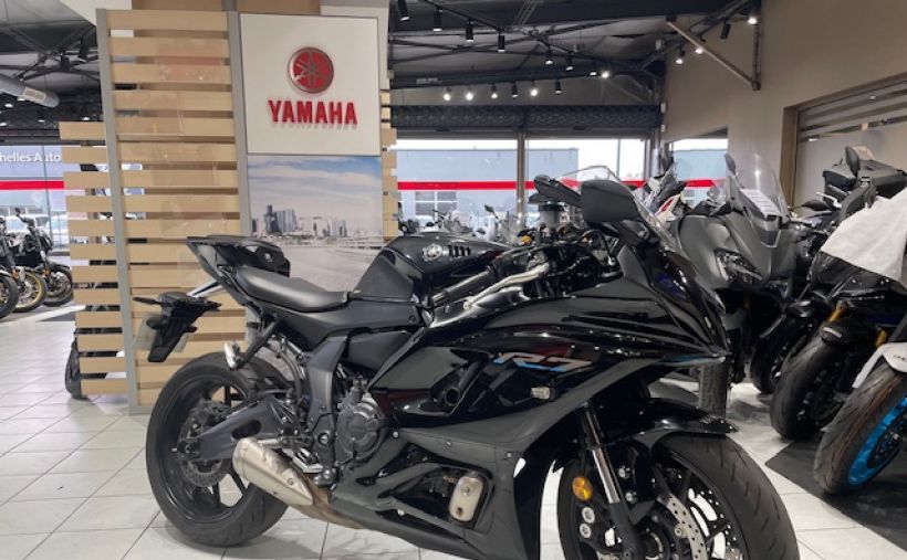 YAMAHA YZF-R7 35KW 0