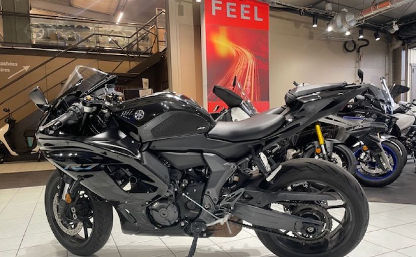 YAMAHA YZF-R7 35KW 2