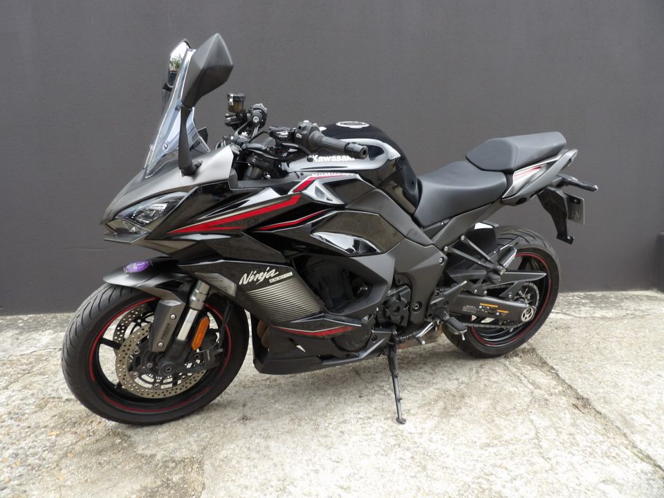 KAWASAKI NINJA 1000 SX 6