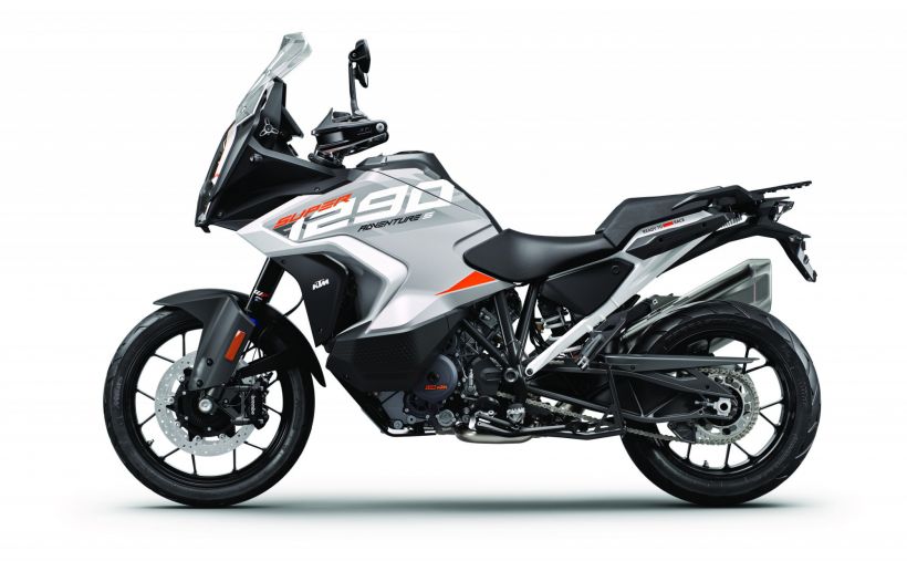KTM 1290 SUPER ADVENTURE S 1