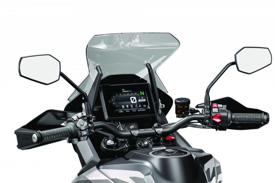 KTM 1290 SUPER ADVENTURE S 8