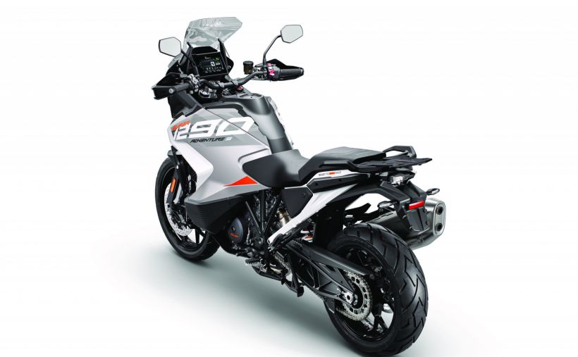 KTM 1290 SUPER ADVENTURE S 6