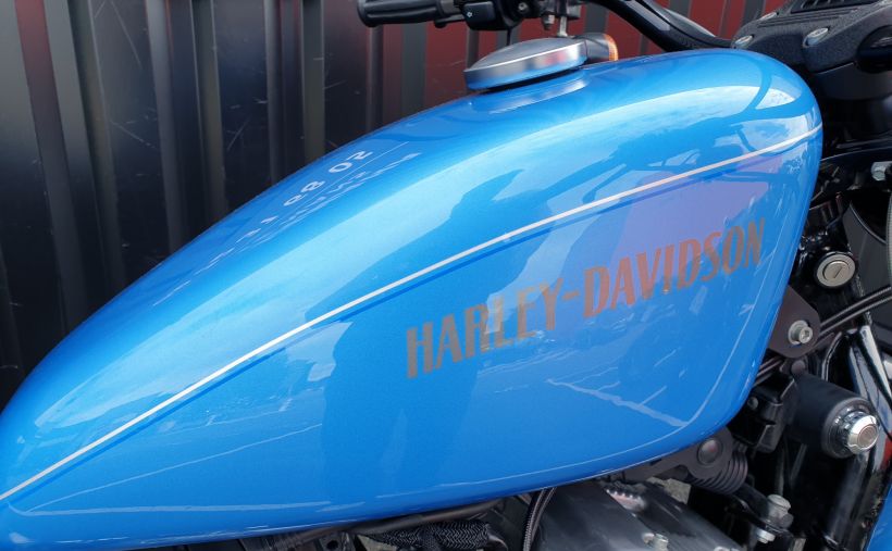 HARLEY-DAVIDSON SPORTSTER NIGHTSTER 1200 1