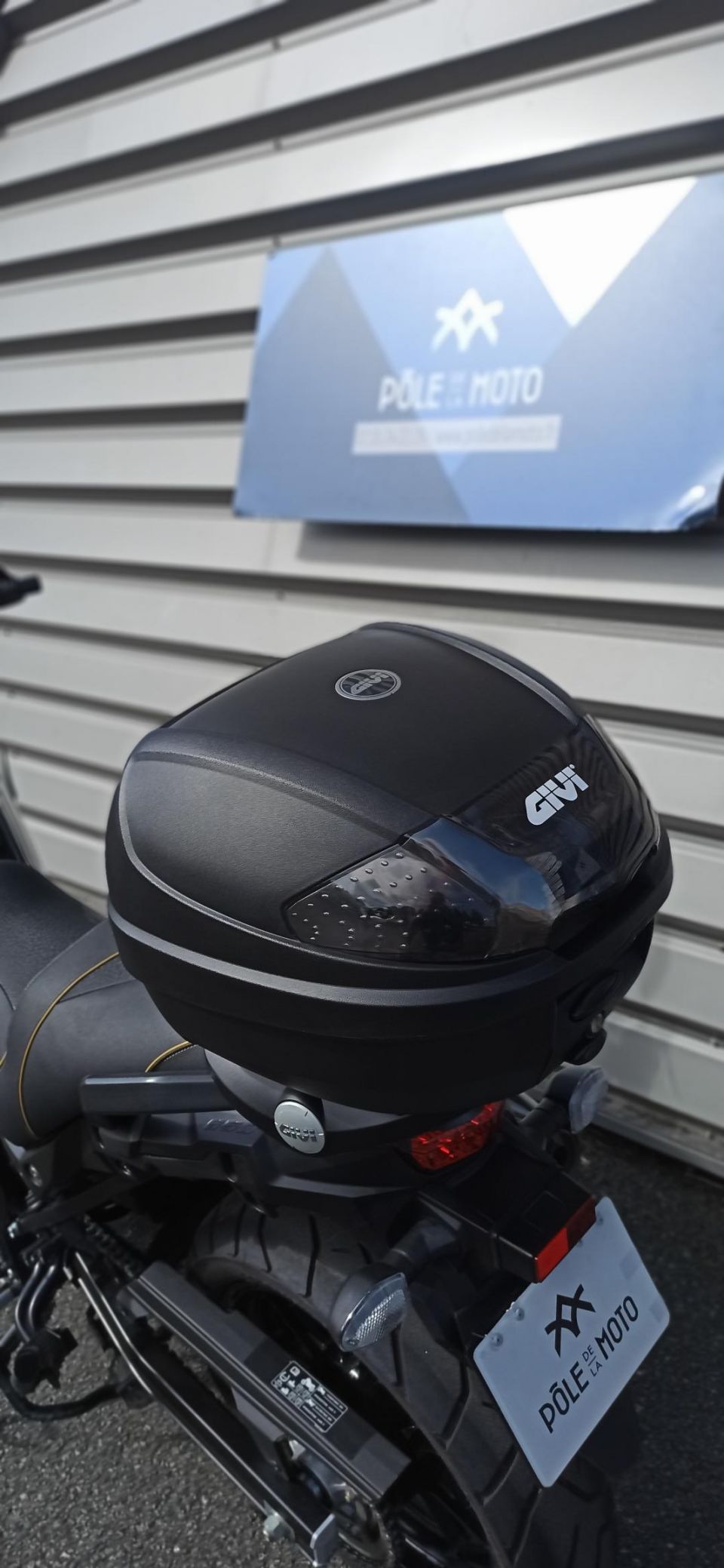 SUZUKI DL V-Strom 650 35