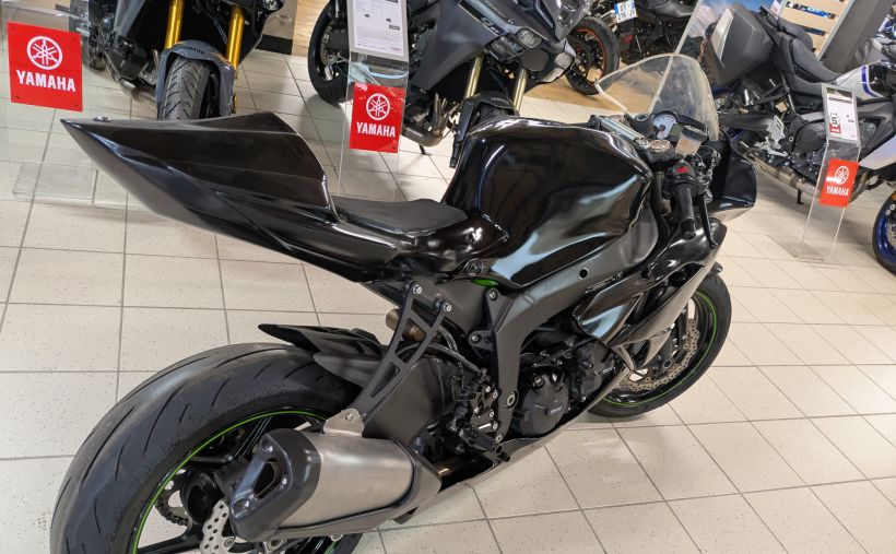 KAWASAKI ZX-6R 636 1