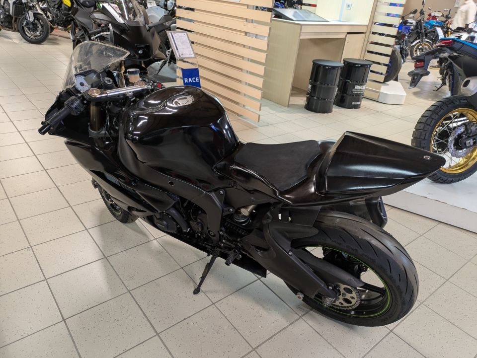 KAWASAKI ZX-6R 636 40