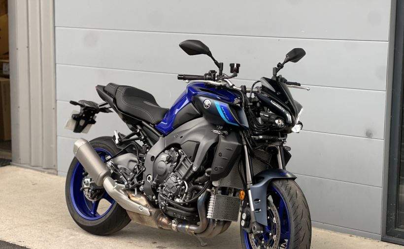 YAMAHA MT-10 1