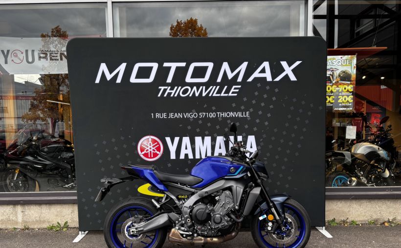 YAMAHA MT-09 0