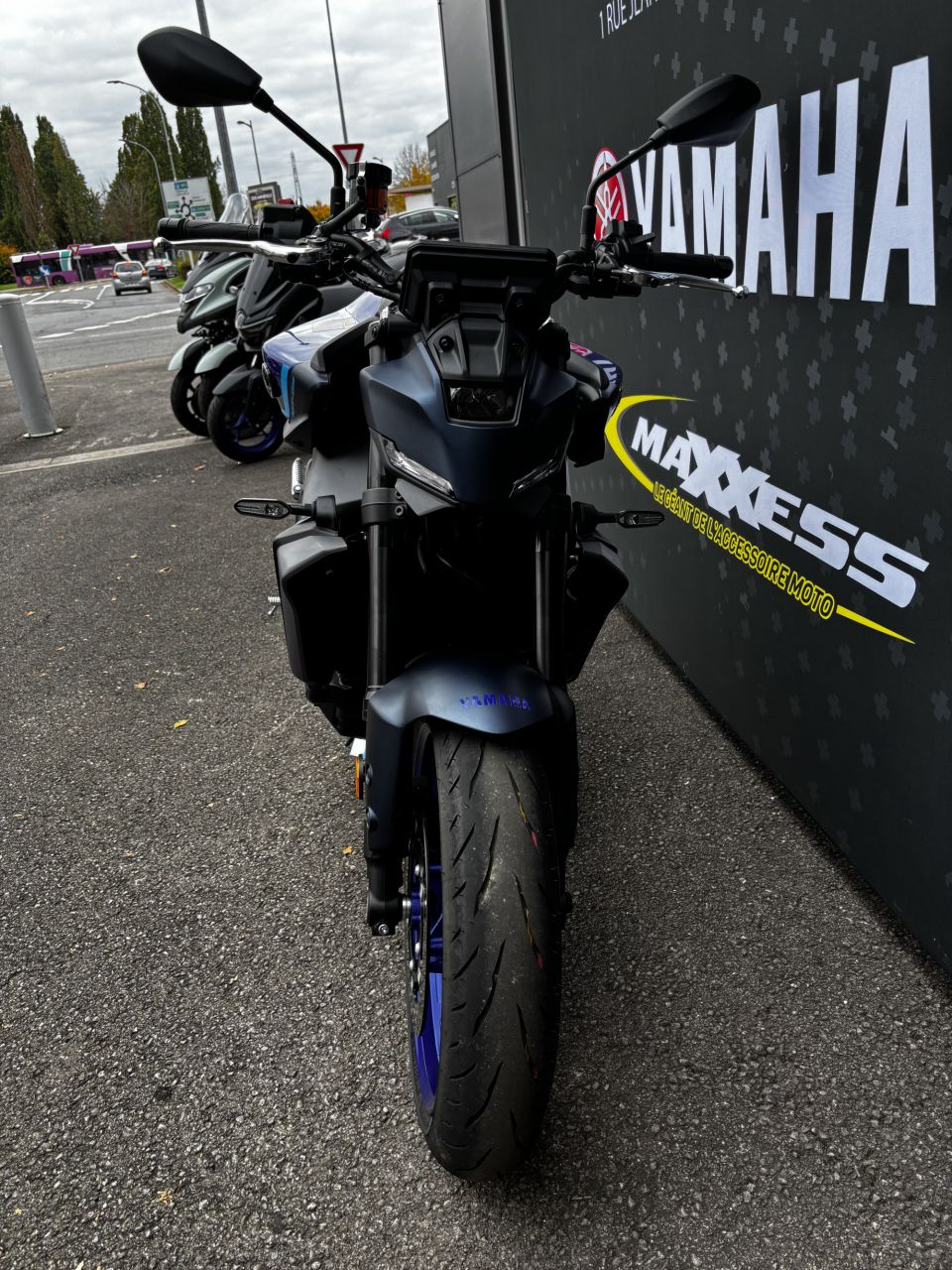 YAMAHA MT-09 5