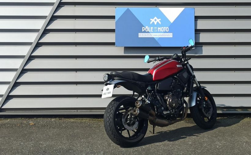 YAMAHA XSR 700 ABS 1