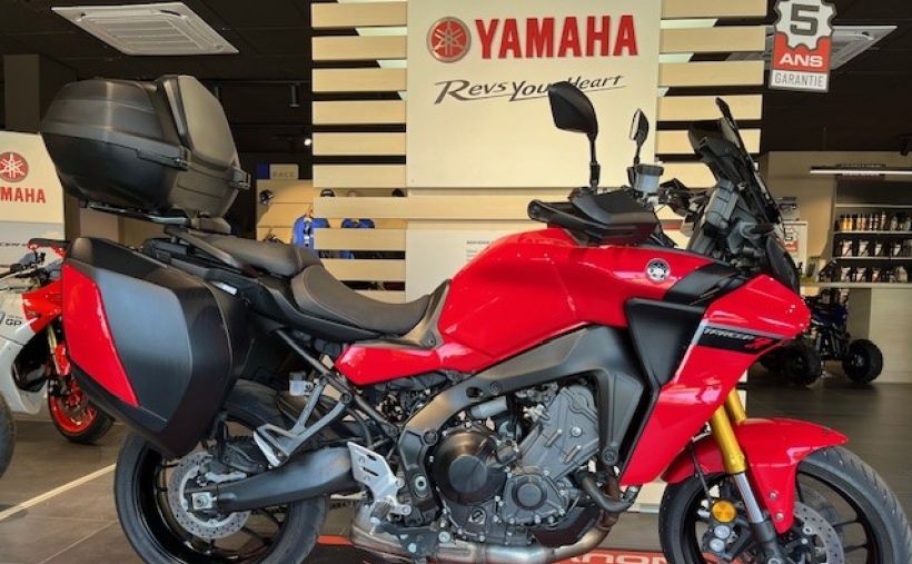 YAMAHA TRACER 9 GT 1