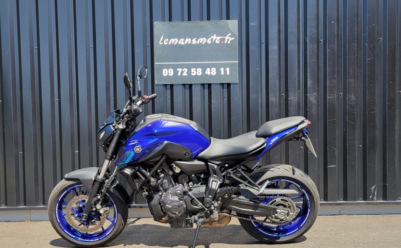 YAMAHA MT-07 0
