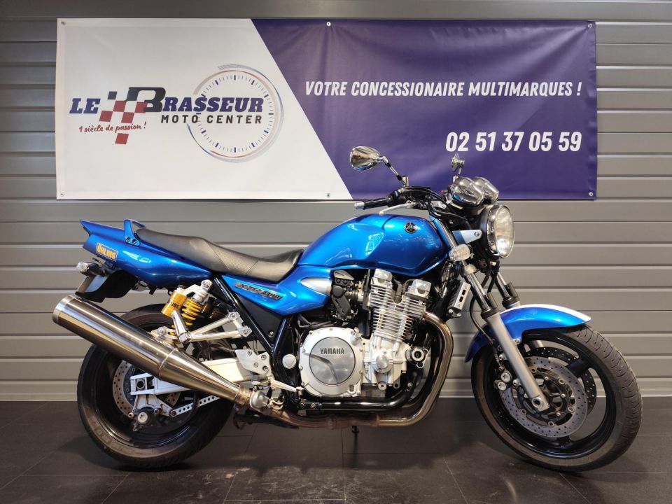 YAMAHA XJR 1300 0