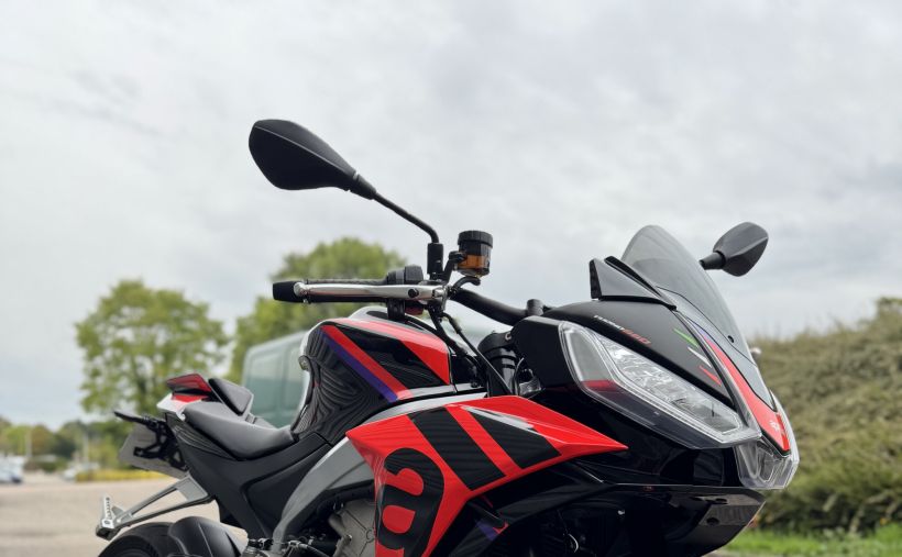 APRILIA TUONO 660 FACTORY 4