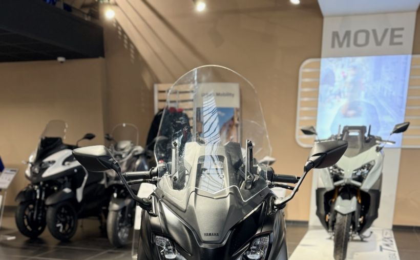 YAMAHA XP T-MAX 560 TECH MAX 1