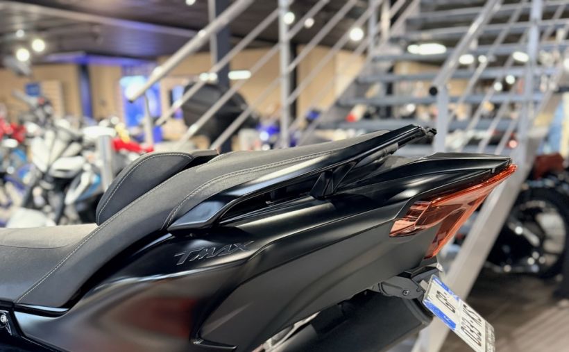 YAMAHA XP T-MAX 560 TECH MAX 4