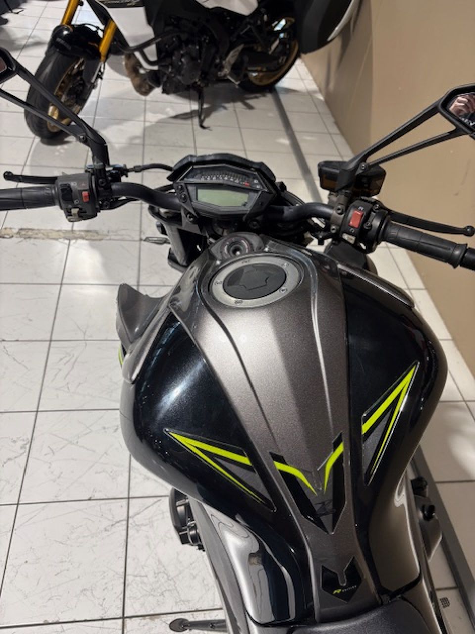 KAWASAKI Z 1000 R 2