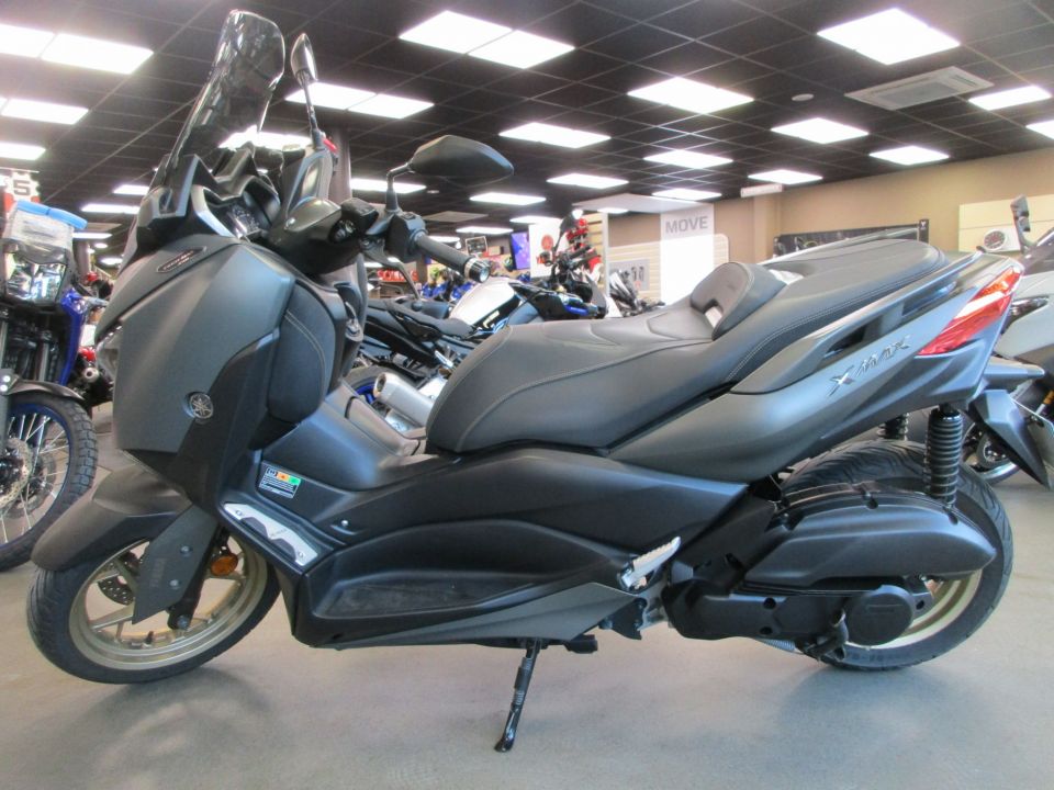 YAMAHA XMAX 125 TECH MAX 2