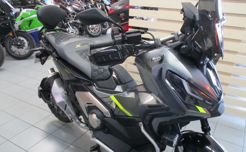 HONDA X-ADV 20