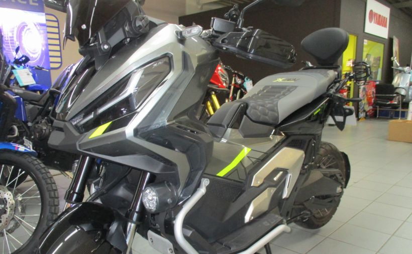HONDA X-ADV 30