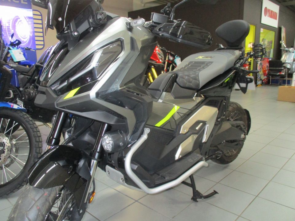 HONDA X-ADV 30