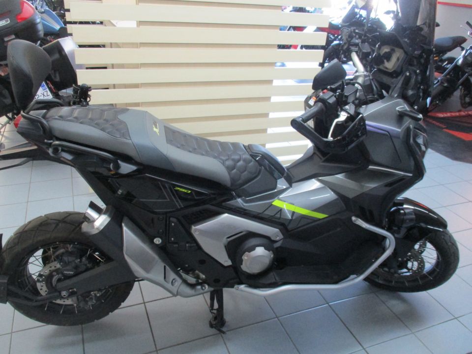 HONDA X-ADV 40