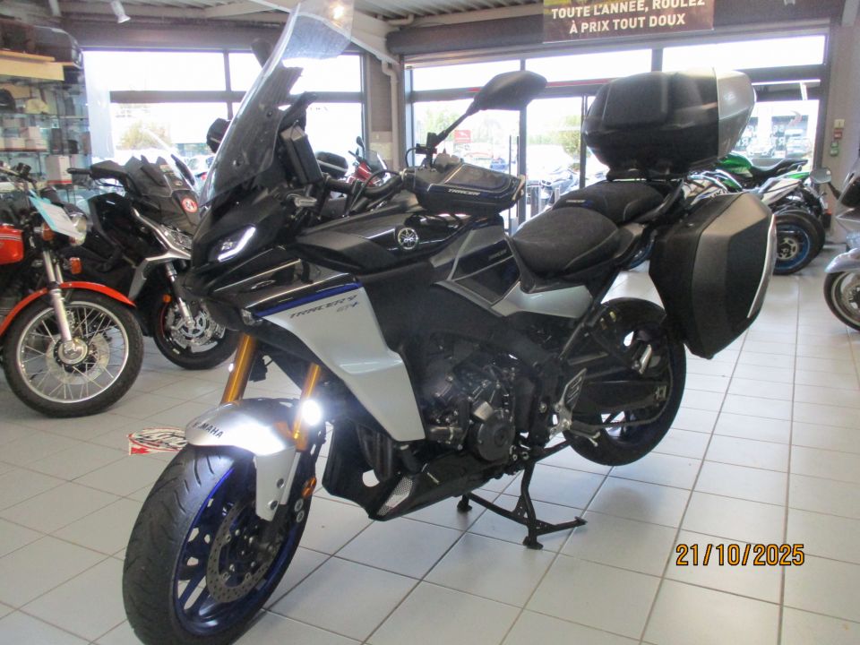 YAMAHA TRACER 9 GT+ 30