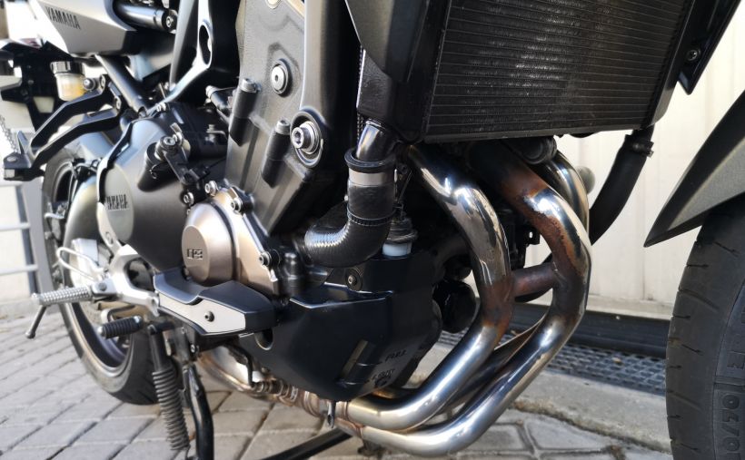 YAMAHA TRACER 900 16