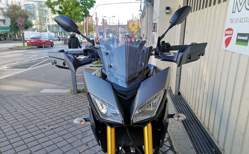 YAMAHA TRACER 900 48
